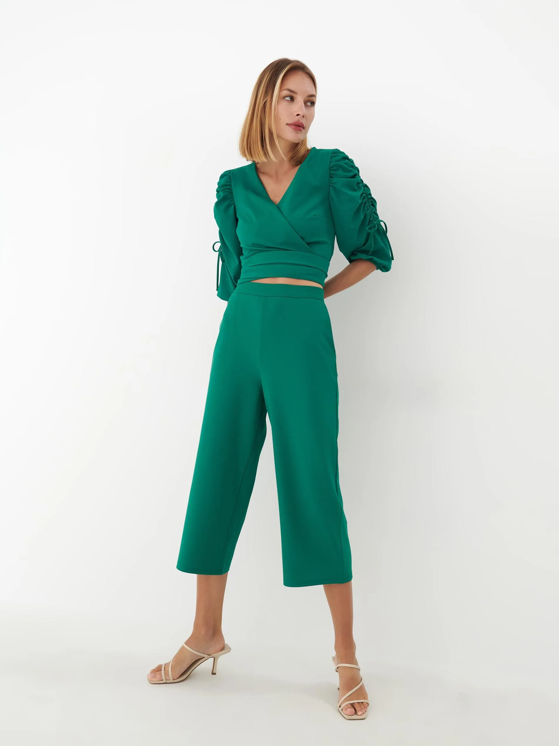 Штаны Mohito Casual photo