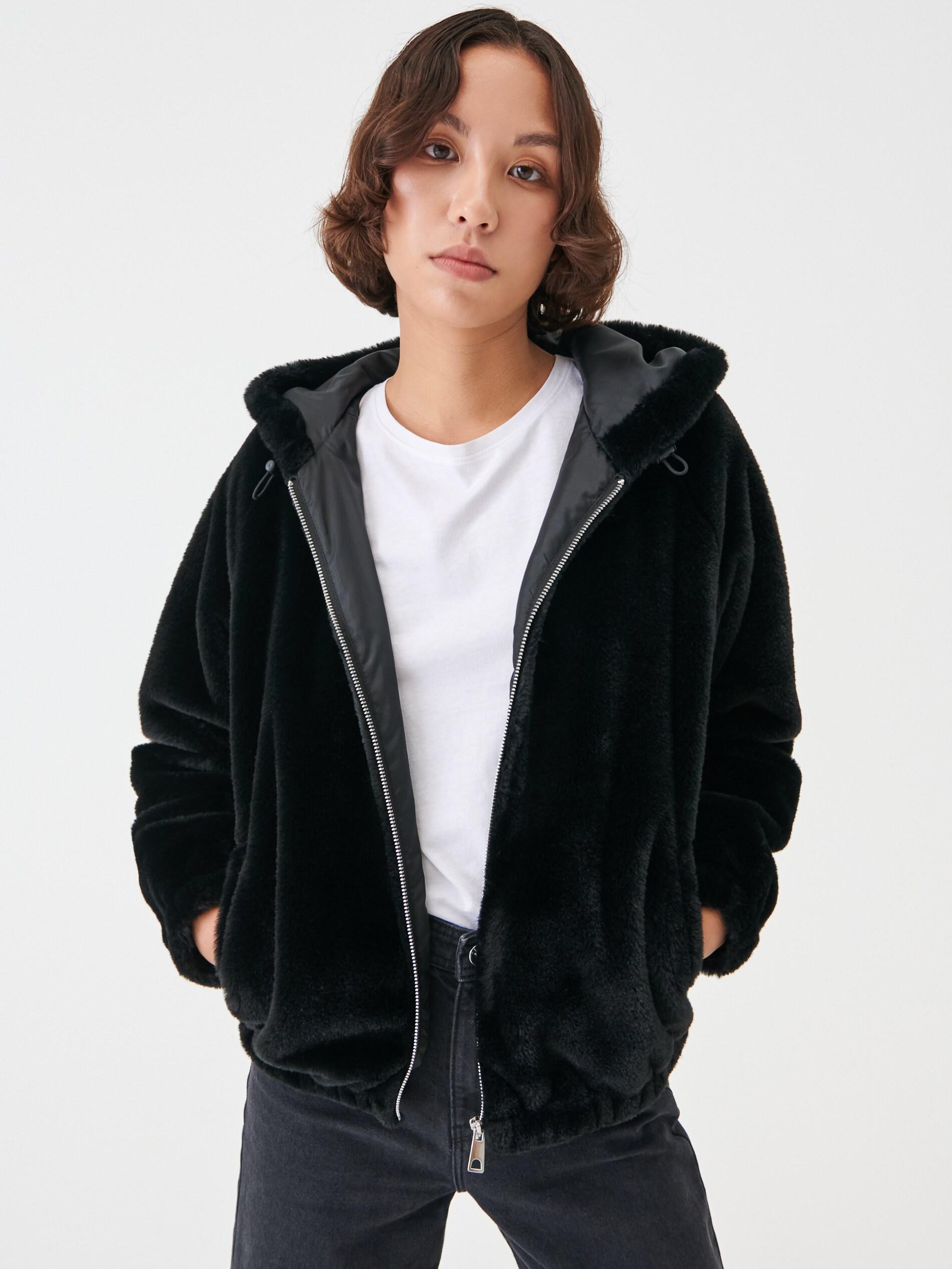 Шуба Sinsay Casual photo 0