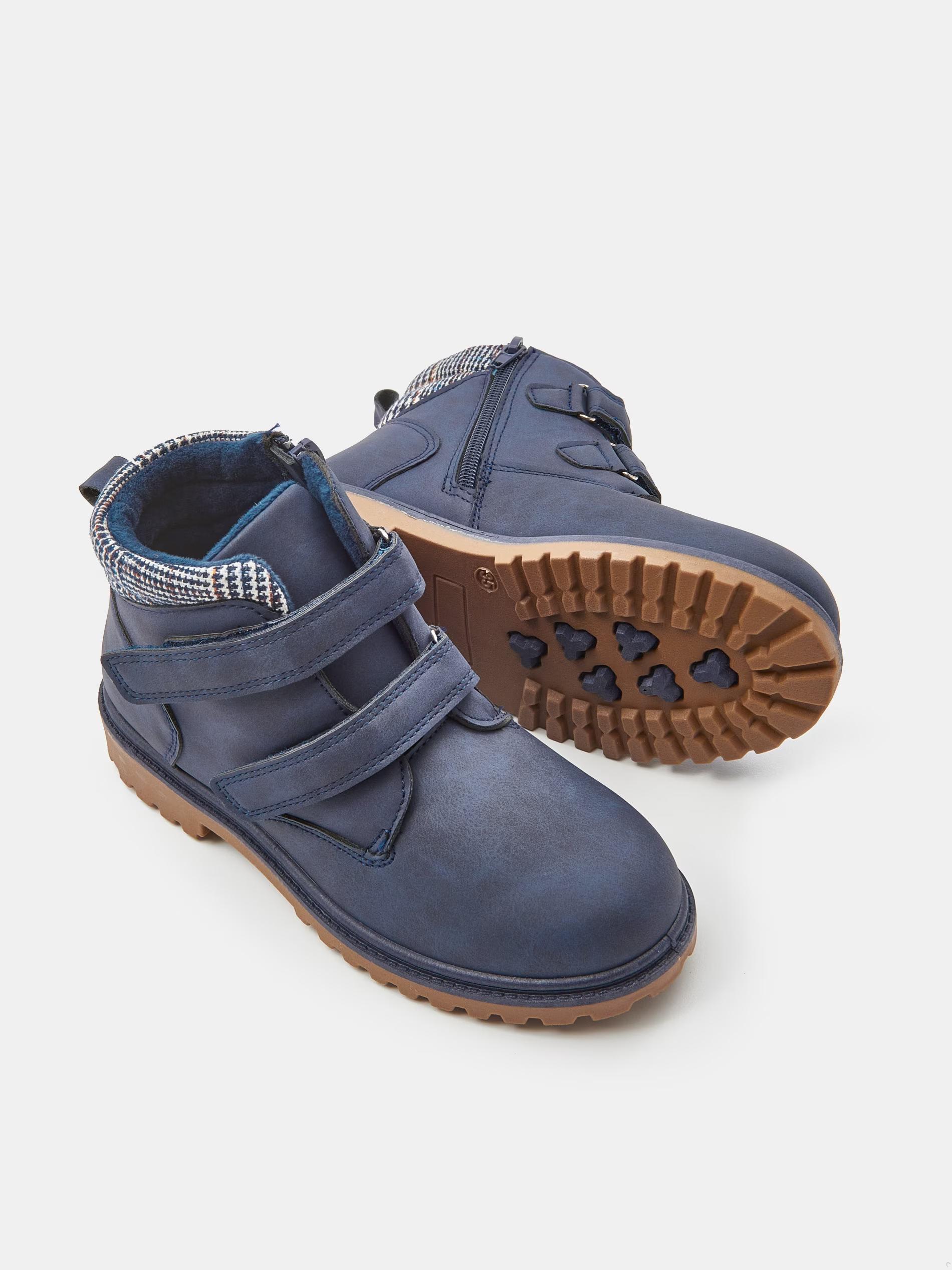 Botine Sinsay Iarna photo