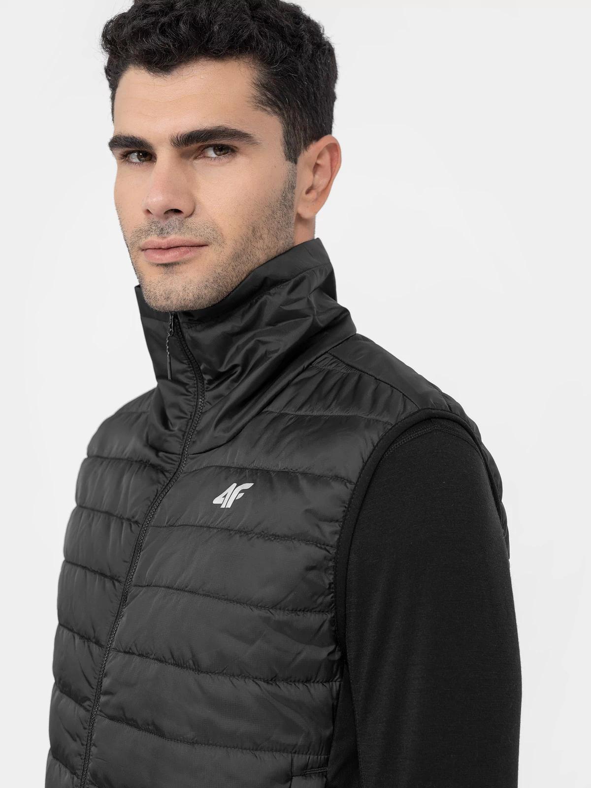 Vestă 4F photo 0