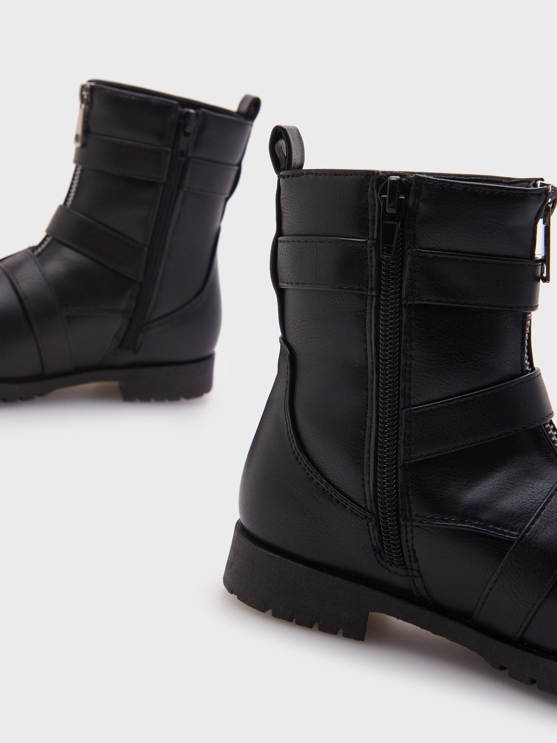 Botine Sinsay photo 1